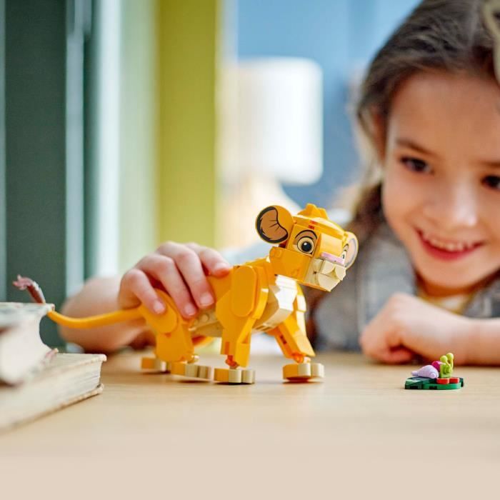 LEGO | Disney 43243 Simba, le bébé du Roi lion, jouet de construction, idée cadeau